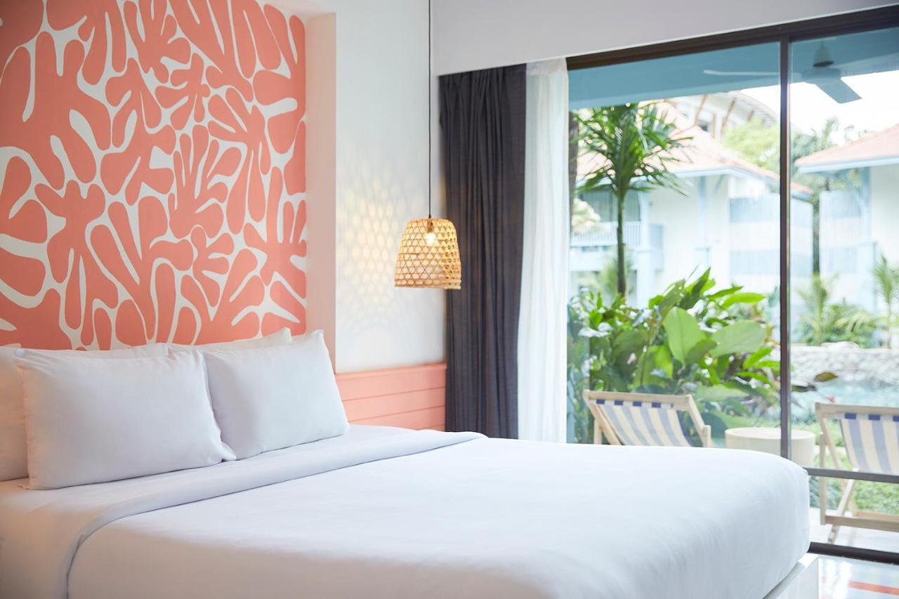 The Peri Hotel Hua Hin Bagian luar foto