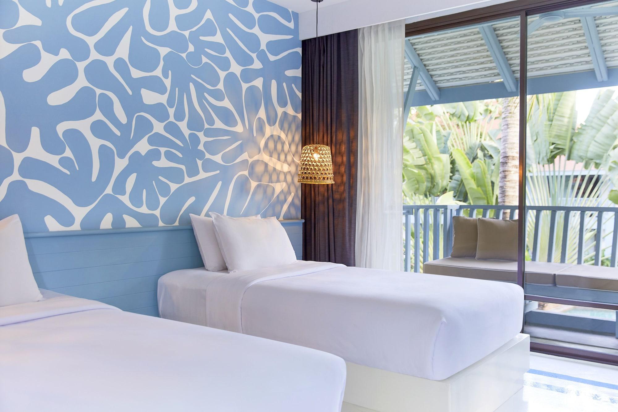 The Peri Hotel Hua Hin Bagian luar foto