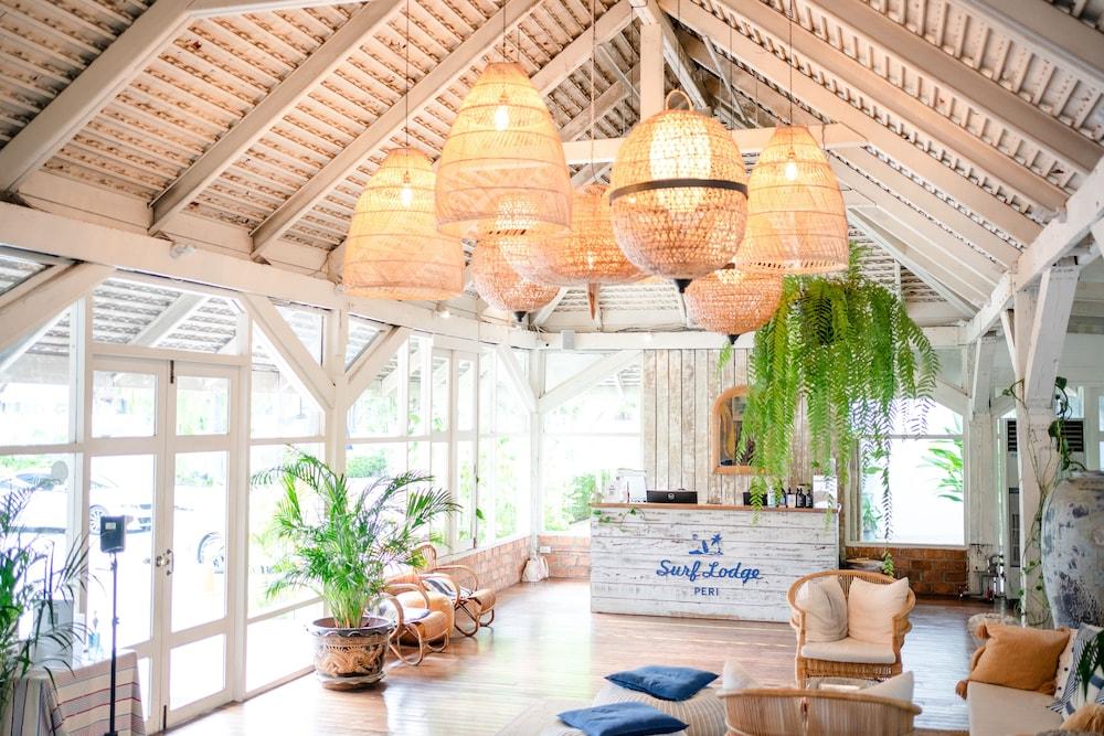 The Peri Hotel Hua Hin Bagian luar foto