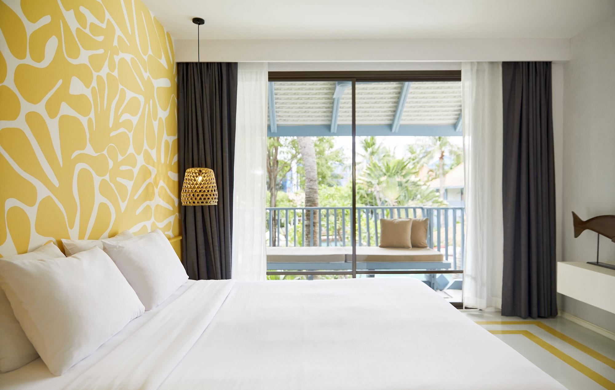 The Peri Hotel Hua Hin Bagian luar foto